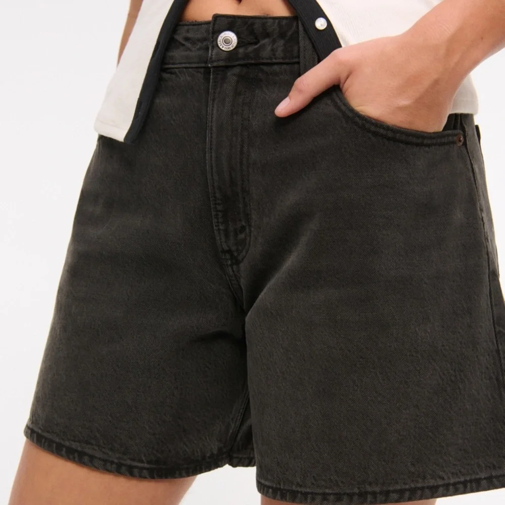 ABERCROMBIE SHORTS - Picture 6 of 7